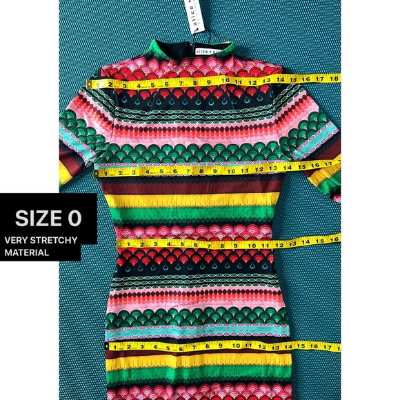 Alice + Olivia Delora Boho Geo Gorgeous Fitted Cocktail Dress - Picture 9 of 16